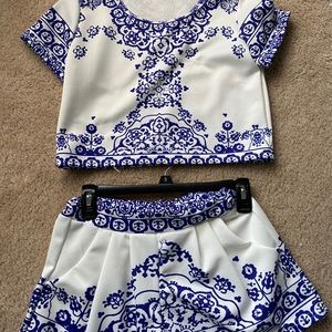 Two piece set